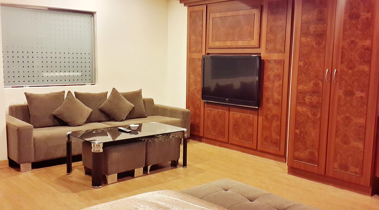 Jing Jing Holiday Hotel Каосюн Екстериор снимка